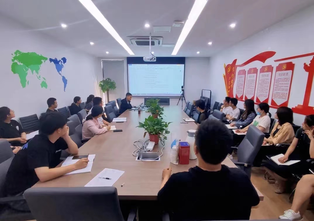 我公司開展工業(yè)園區(qū)突發(fā)環(huán)境事件應(yīng)急預(yù)案、環(huán)境風(fēng)險(xiǎn)評估、應(yīng)急資...